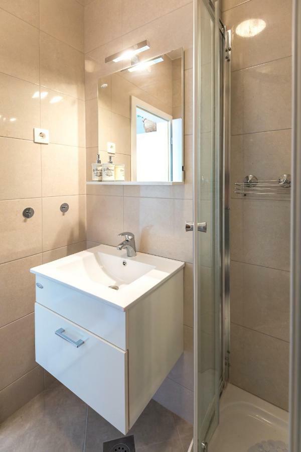 Apartment Majda Makarska Ngoại thất bức ảnh